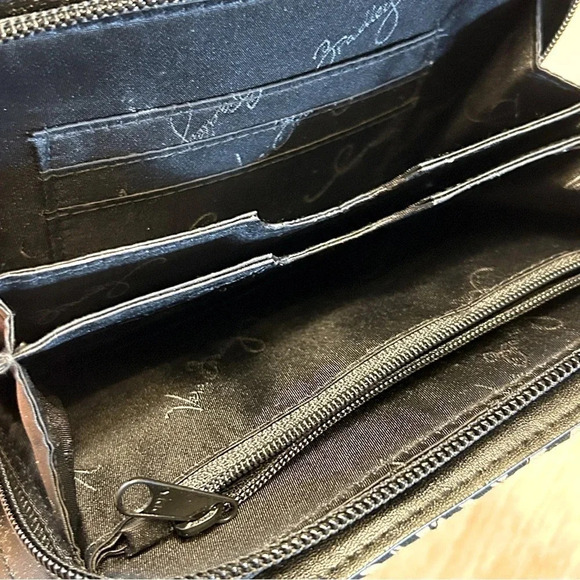 VERA BRADLEY / ZEBRA PRINT QUILTED WRISTLET ZIPPER CLUTCH WALLET - Picture 3 of 3